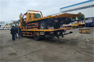 克东同城汽车补胎